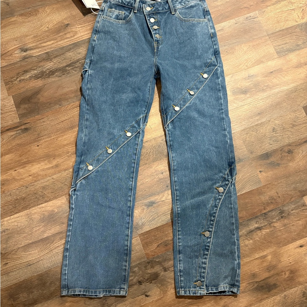 Argue Culture Stillwater Denim Spiraling
Button High Rise Size Large